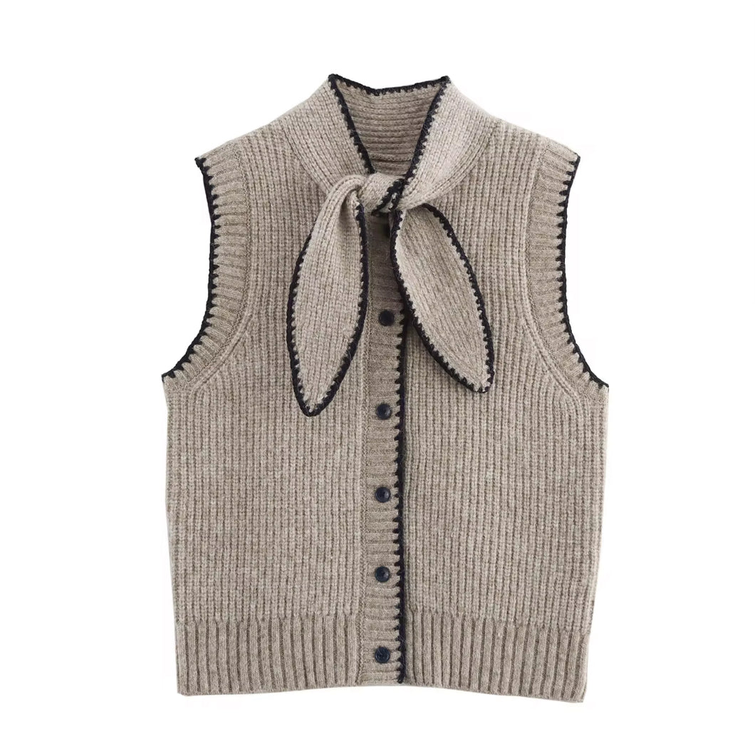 Tie me dear crop sweater