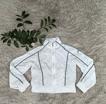 Load image into Gallery viewer, alo wind breaker jacket
