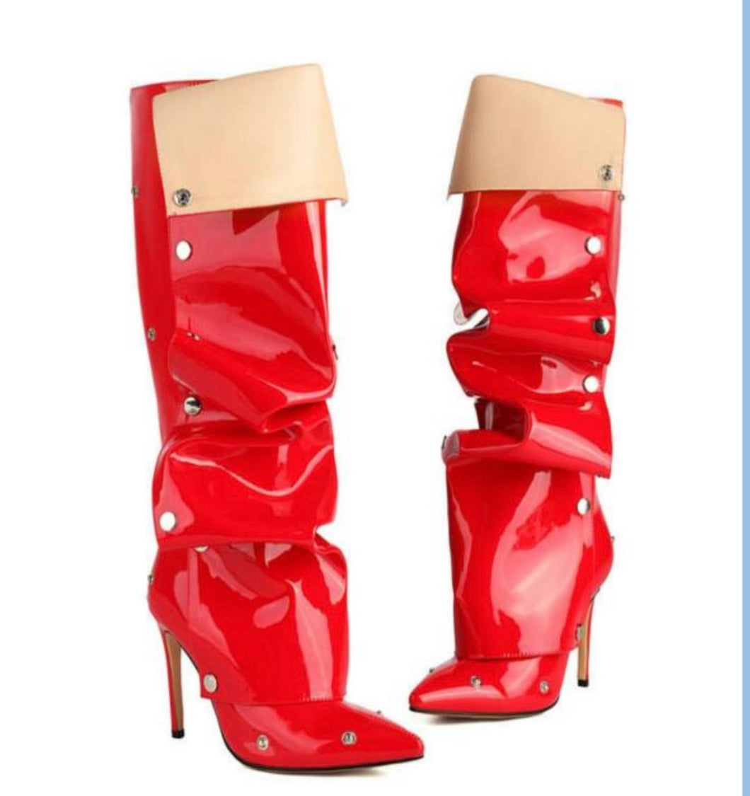 Scrunch up button heels