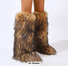 Load image into Gallery viewer, Eskimo knee boots
