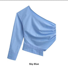 Load image into Gallery viewer, Reverse collar shirt
