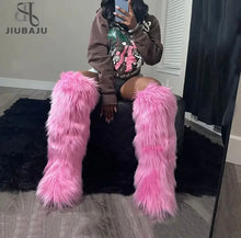 Load image into Gallery viewer, Eskimo knee boots
