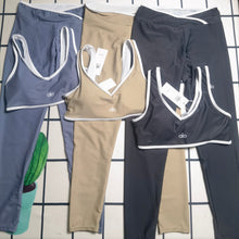 Load image into Gallery viewer, Alo two piece bra and leggings set
