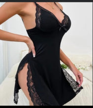 Load image into Gallery viewer, Simple nightie
