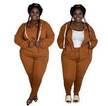 Load image into Gallery viewer, Hoodnme two piece sweatsuit
