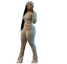 Load image into Gallery viewer, Cabin girl lounge set
