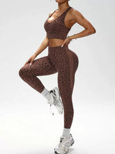 Load image into Gallery viewer, Cheetah print Lulu dupe
