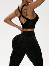 Load image into Gallery viewer, Cheetah print Lulu dupe

